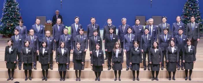 송구영신예배 ‘말과 경주할 준비’ 2